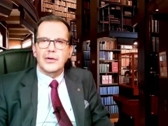 Tylko niewielki odsetek alergików poddaje się odczulaniu. Może to zmienić refundacja doustnej immunoterapii, możliwej do samodzielnego stosowania w domu