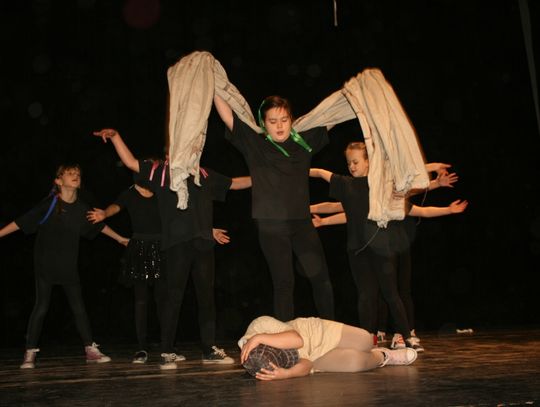 „ULINKI” (SP 7) w finale III Edycji Internetowego Przegląd Zespołów Uczniowskich TVP