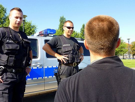 Uprawnienia Policjanta i Strażnika Miejskiego podczas kontroli Uprawnienia Policjanta i Strażnika Miejskiego podczas kontroli