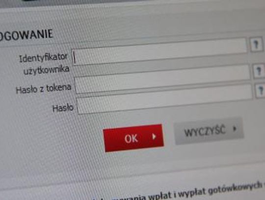 Urząd KNF: uważaj, komu podajesz hasło do konta bankowego, płacąc za zakupy w sieci