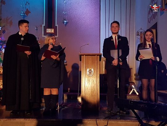 VIII Tomaszowski Koncert Kolęd i Pastorałek w kościele św. Rodziny VIII Tomaszowski Koncert Kolęd i Pastorałek w kościele św. Rodziny