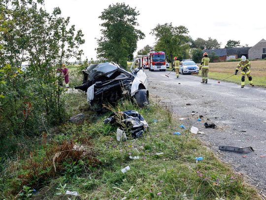 W niedzielę cztery osoby zginęły w wypadkach drogowych, dwie osoby utonęły