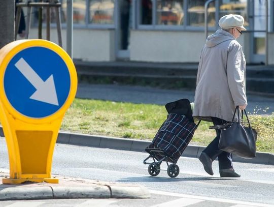 W poniedziałek trzynasta emerytura trafiła do kolejnych 1,8 mln osób