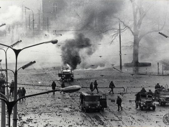 W PRL nikogo nie pociągnięto do odpowiedzialności karnej za masakrę z grudnia '70