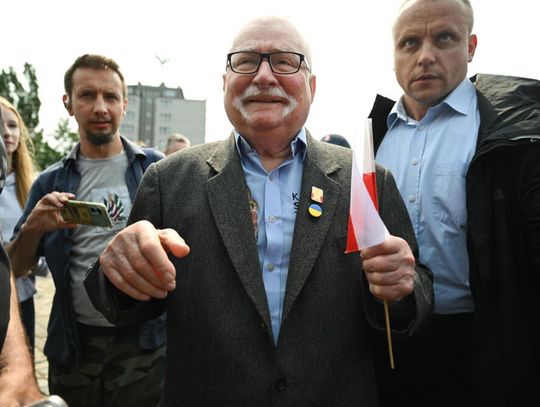 Wałęsa: uratowałem Solidarność, teraz trzeba ratować demokrację Wałęsa: uratowałem Solidarność, teraz trzeba ratować demokrację