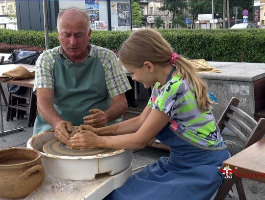 Warsztaty garncarskie z cyklu "Kulturalne piątki"