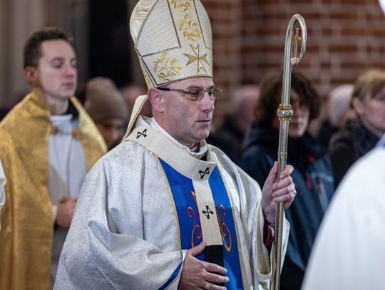 We wszystkich parafiach w Polsce zostanie dziś odprawiona msza za Benedykta XVI