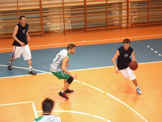 Weekend z tomaszowską koszykówką