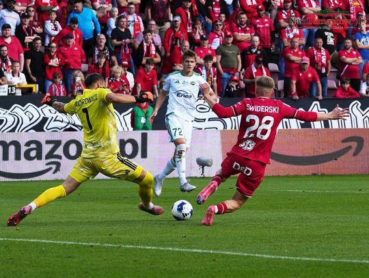 Widzew znów traci punkt po przerwie. Decydujący cios Piasta w doliczonym czasie gry