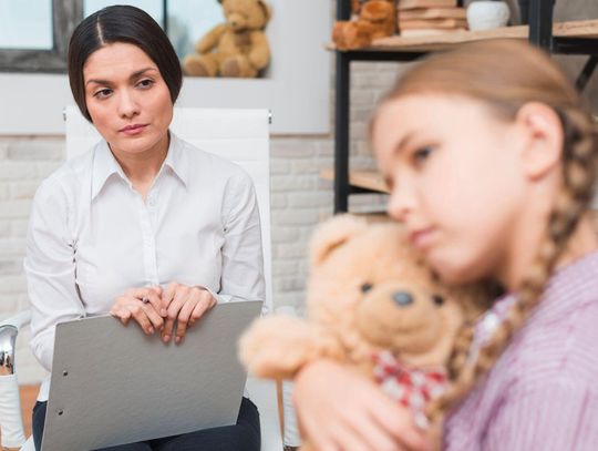 Więcej pierwszej pomocy psychologicznej dla dzieci i młodzieży. Łódzki NFZ uruchamia nowe ośrodki Więcej pierwszej pomocy psychologicznej dla dzieci i młodzieży. Łódzki NFZ uruchamia nowe ośrodki