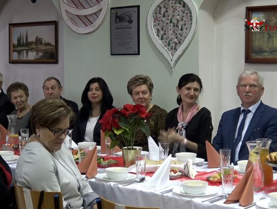 Wigilia seniorów w Stowarzyszeniu Emerytów, Rencistów i Inwalidów Wigilia seniorów w Stowarzyszeniu Emerytów, Rencistów i Inwalidów