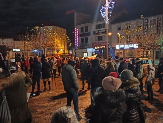 Wolność słowa zagrożona. Protesty całej Polsce. W Tomaszowie też