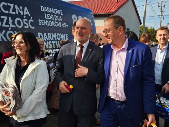 WP: „Daj plusa na Telusa”. Jak Dawtona owocowe tubki dla polityków PiS robiła