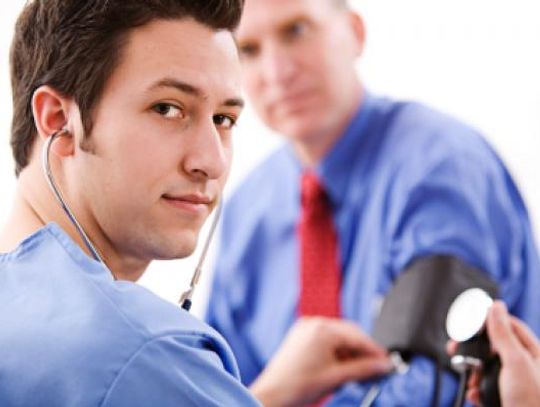 Wpływ picia alkoholu na nadciśnienie