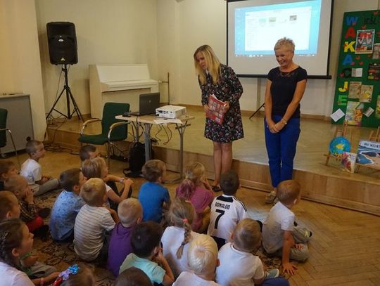 "Wspomnienia z wakacji, czyli raz jeszcze o bezpieczeństwie” w bibliotece