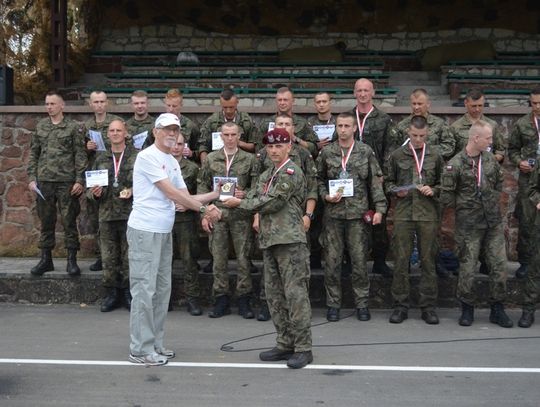 Wyróżnienia za pamięć gen. br. Tadeusza Buka 