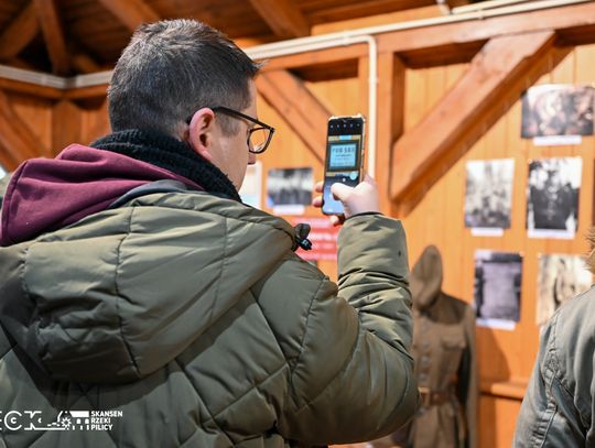 Wystawa „Burza” nad Pilicą w Skansenie Rzeki Pilicy oficjalnie otwarta