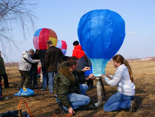 XV Otwarte Zawody Modeli Balonów  Na Ogrzane Powietrze w Opocznie