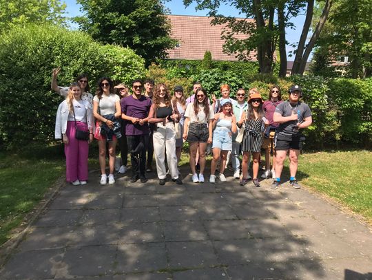 Z Tomaszowa do Brukseli z musicalem 