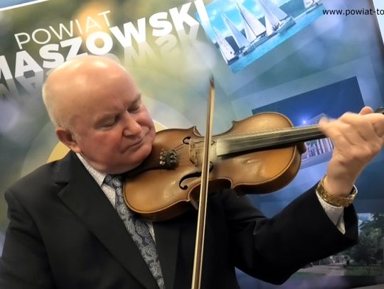 Zarząd Powiatu uhonorował Romana Wojciechowskiego – artystę ludowego