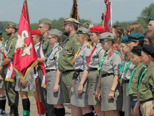 ZHP dopuścił alternatywne przyrzeczenie harcerskie bez słowa Bóg