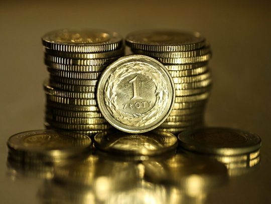 Złoty w piątek bez zmian; kurs euro na poziomie 4,63 zł