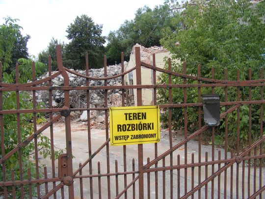 Znika młyn, będzie supermarket