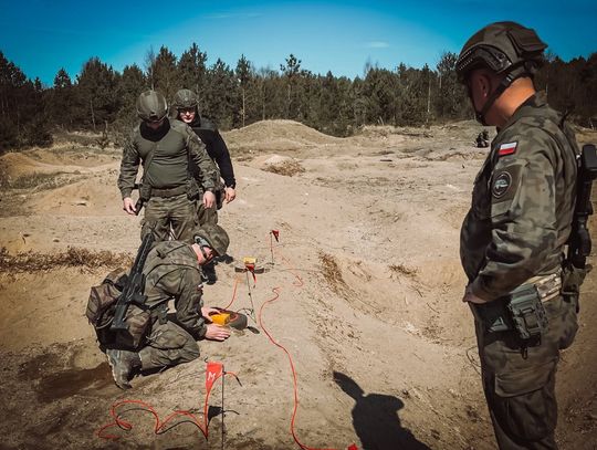 Żołnierze 25 Brygady ćwiczą w Drawsku. Trwa intensywne szkolenie inżynieryjno-bojowe