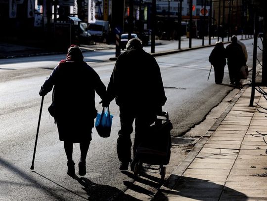 ZUS: od września niższe limity dorabiania dla emerytów i rencistów ZUS: od września niższe limity dorabiania dla emerytów i rencistów