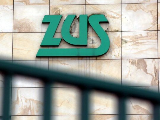 ZUS: świadczenie honorowe pobiera ponad 3,8 tys. stulatków ZUS: świadczenie honorowe pobiera ponad 3,8 tys. stulatków