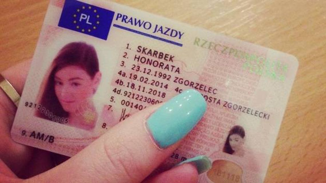 100 zł do zwrotu? RPO zaskarżył do Trybunału przepisy o opłacie za wymianę prawa jazdy 100 zł do zwrotu? RPO zaskarżył do Trybunału przepisy o opłacie za wymianę prawa jazdy