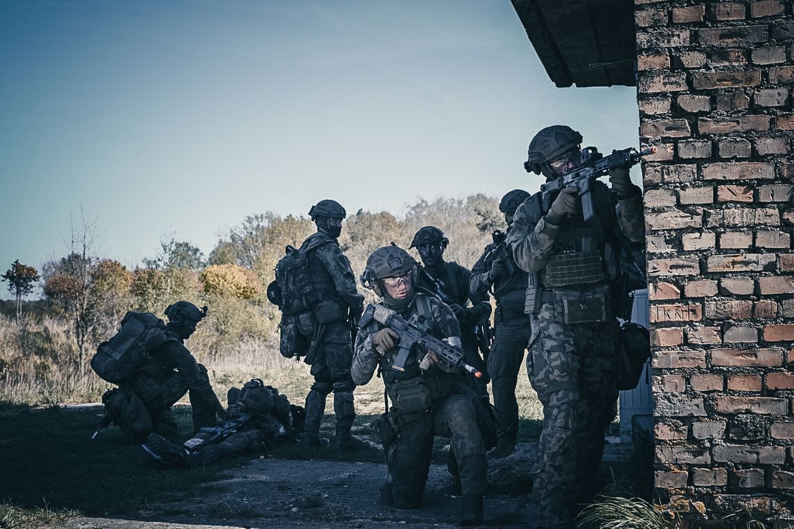 25 Brygada Kawalerii Powietrznej szkoli się w Drawsku. Dynamiczne ćwiczenia na poligonie