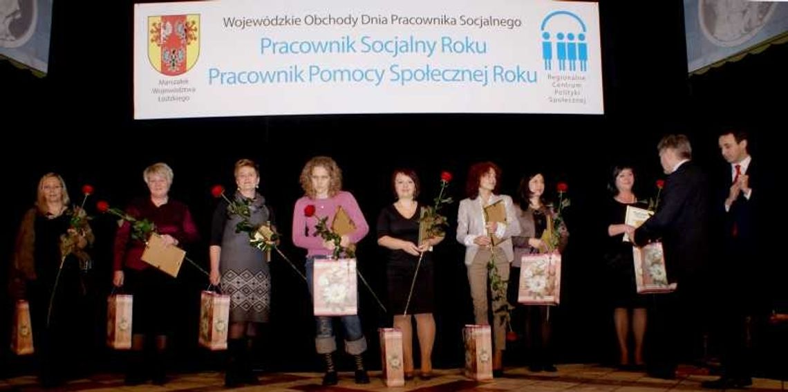 Agnieszka Lipińska z PCPR pracownikiem socjalnym roku w województwie łódzkim