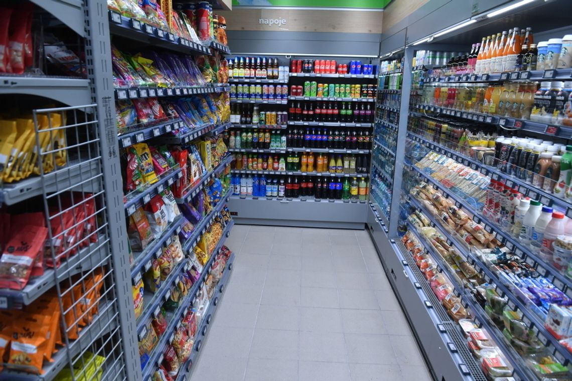 Analiza: w lutym w sklepach spożywczych było drożej średnio o 10 proc. rdr