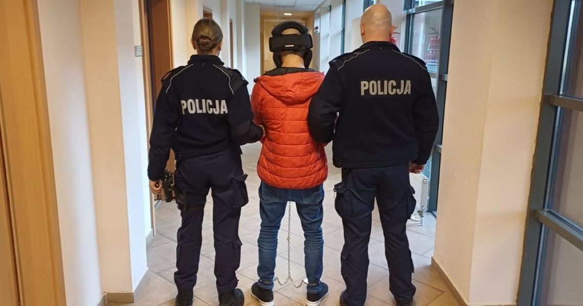 Atak młotkiem i nożem przy ul. Czołgistów. Prokuratura mówi o usiłowaniu zabójstwa