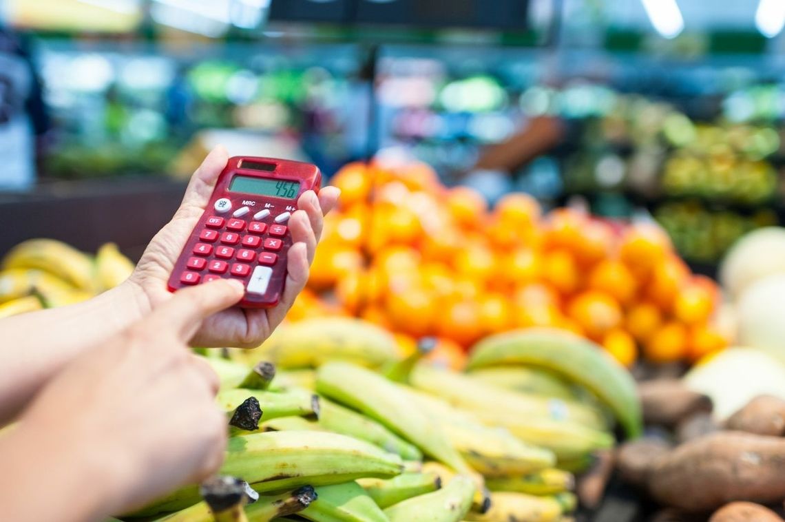 Będzie taniej. Polska obniży do zera VAT na żywność 