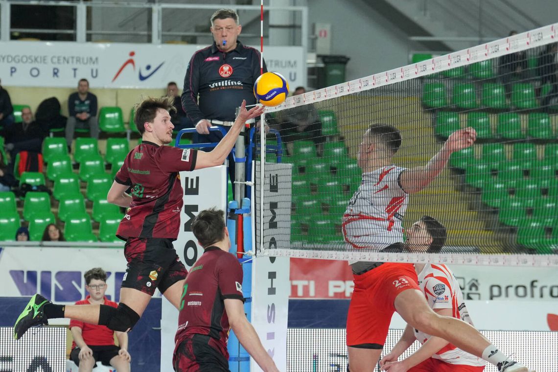 BKS lepszy w zaległym meczu. Lechia walczyła do końca, ale wraca z Bydgoszczy bez punktów BKS lepszy w zaległym meczu. Lechia walczyła do końca, ale wraca z Bydgoszczy bez punktów