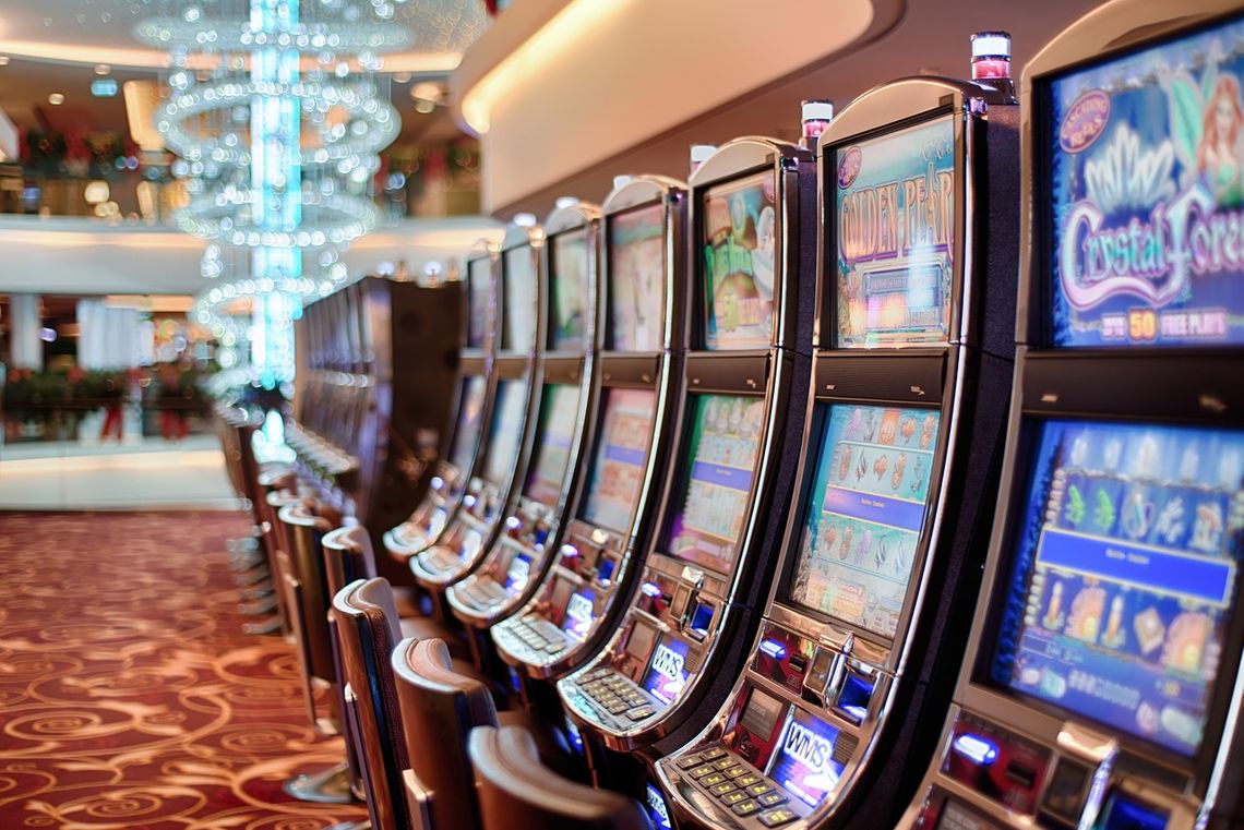 Bonusy w kasynie online: darmowe pieniądze czy lukratywne przynęty?