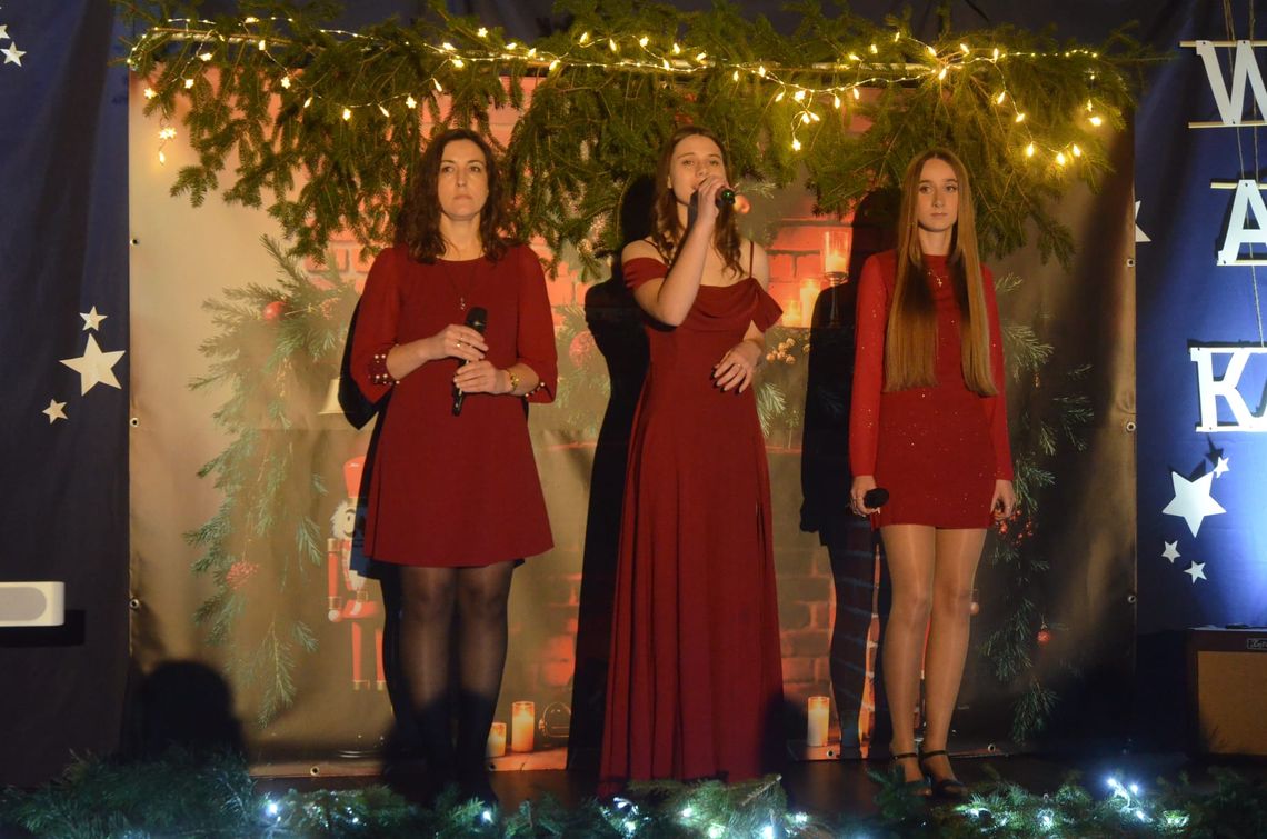 Bożonarodzeniowy wieczór w II LO