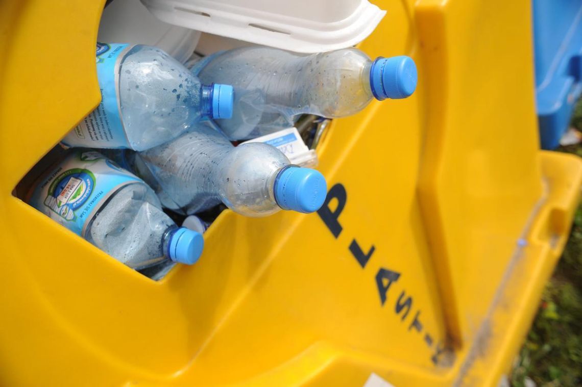Branża recyklingu: w Polsce może powstać 36,5 tys. punktów odbioru butelek i puszek