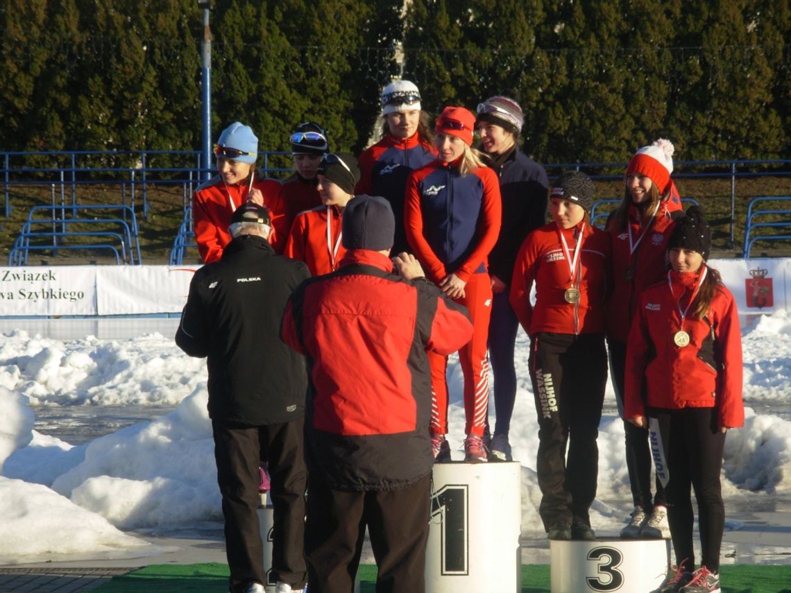 Brązowy medal tomaszowianek na Mistrzostwach Polski Seniorów łyżwiarzy szybkich