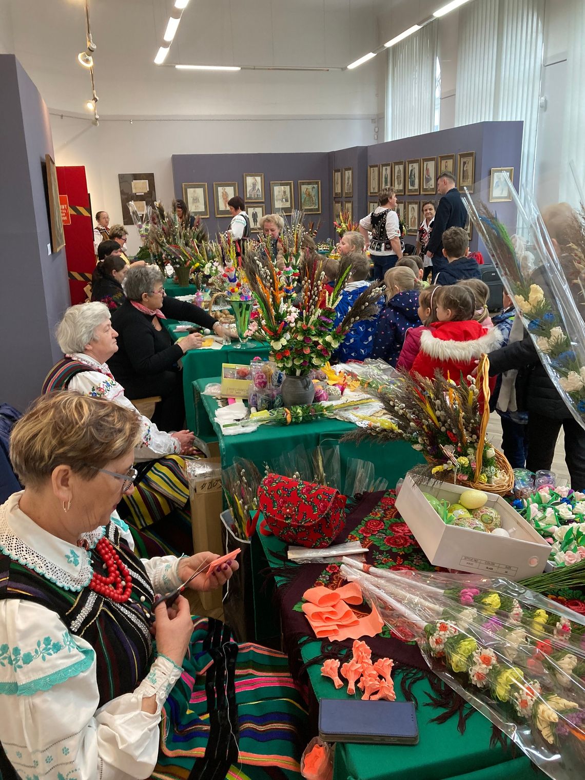 Coroczny kiermasz palm i pisanek w tomaszowskim muzeum za nami 