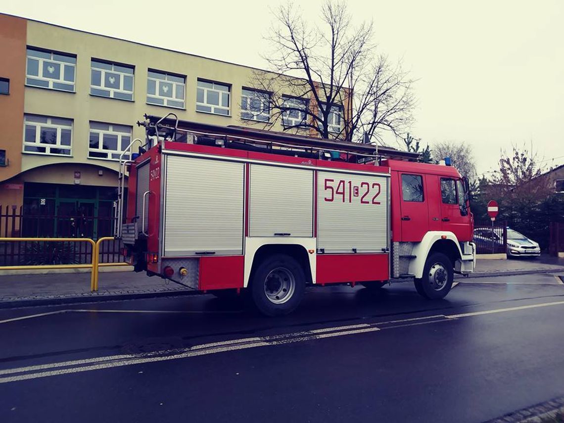 Czternastka z zagrożeniem bombowym. Ktoś będzie miał kłopoty