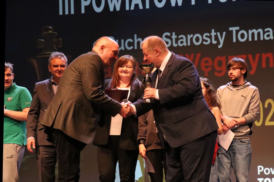 Dariusz Sejdak zwycięzcą trzeciej edycji Powiatowego Turnieju Szachowego