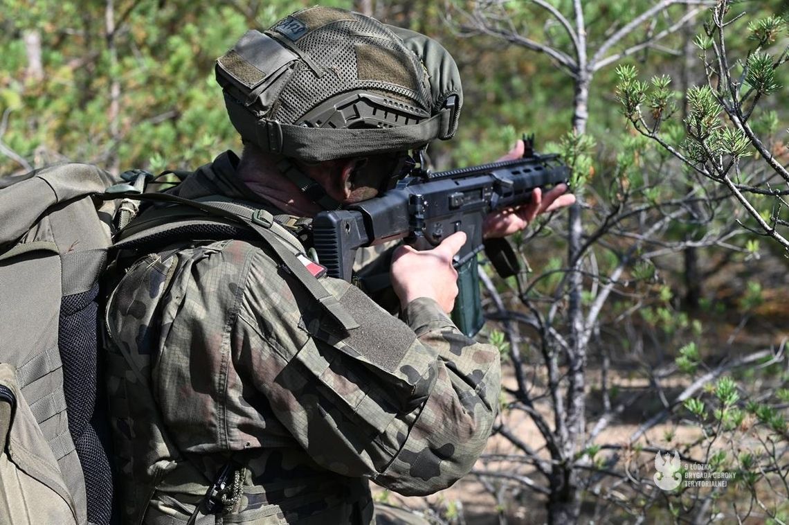 Dlaczego warto zatrudnić żołnierza WOT? Pracodawcy zyskują nie tylko człowieka „od zadań specjalnych”