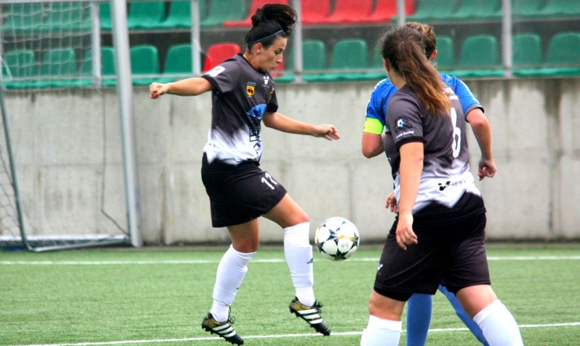 Dwie porażki piłkarek