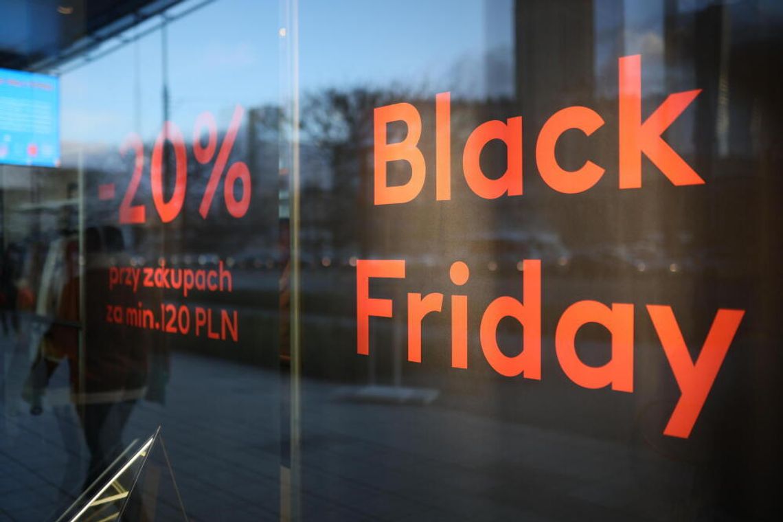 Ekspert: w Black Friday można zaoszczędzić lub narazić się na niepotrzebne wydatki