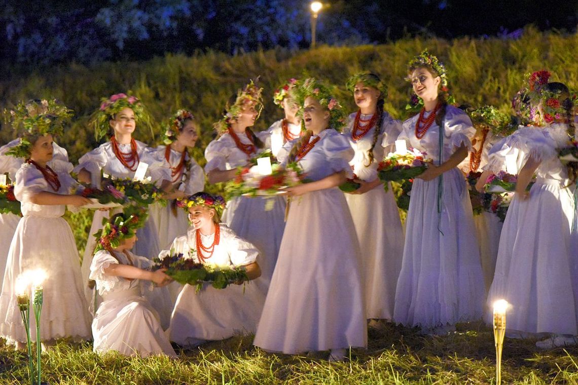 Etnolog: Noc Kupały symbolizuje zwycięstwo światła nad mrokiem