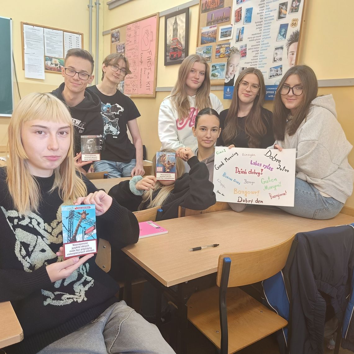 Europejski Dzień Języków w ZSP nr 1 w Tomaszowie: Języki — twój most do przyszłości Europejski Dzień Języków w ZSP nr 1 w Tomaszowie: Języki — twój most do przyszłości