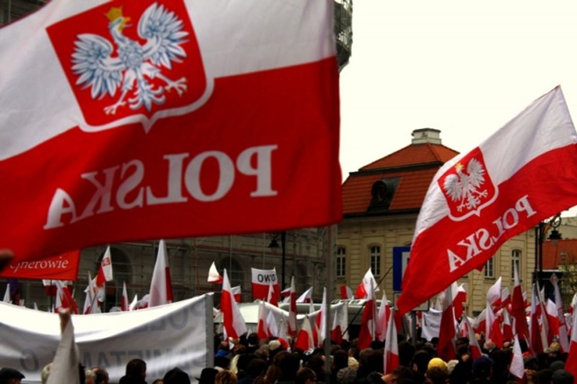 (Foto i Video) Tomaszowianie na obchodach rocznicy tragedii w Smoleńsku (Foto i Video) Tomaszowianie na obchodach rocznicy tragedii w Smoleńsku